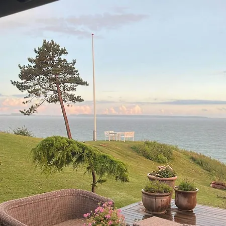 Med Havudsigt Og Atriumgard Kalundborg